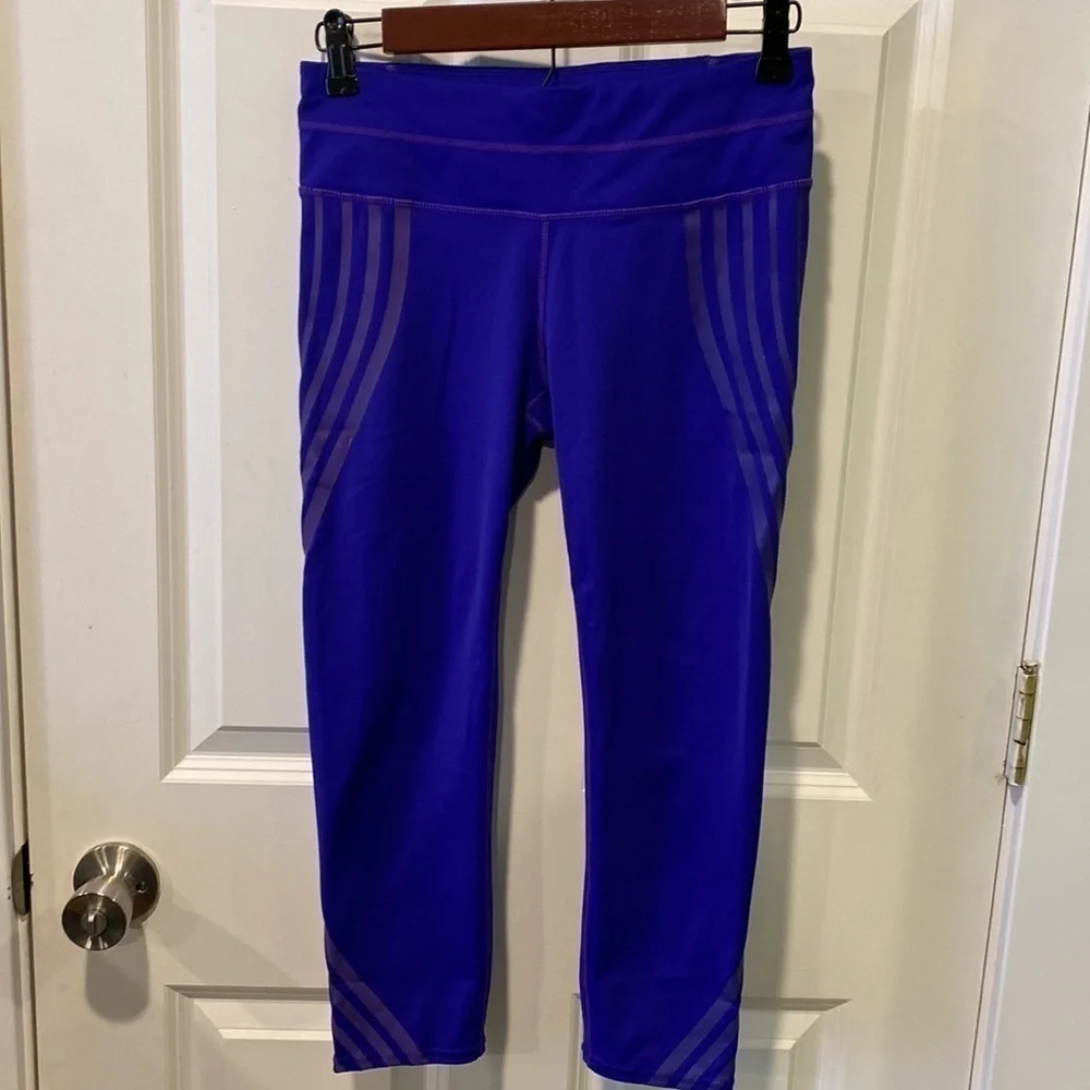 Athleta Sonar Reflective Gel Crop Leggings